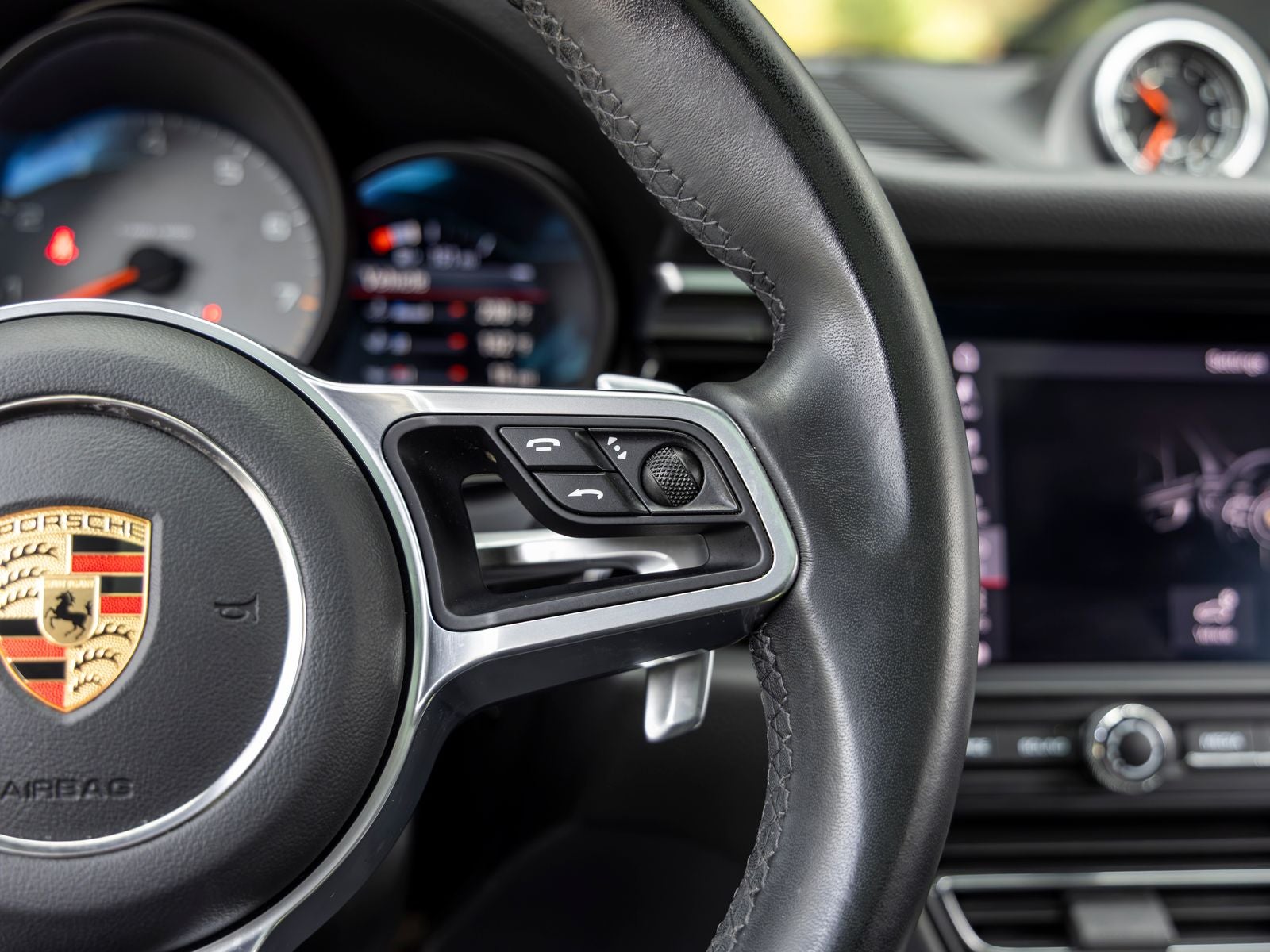 2021 Porsche Macan Macan S
