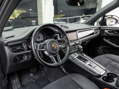 2021 Porsche Macan Macan S