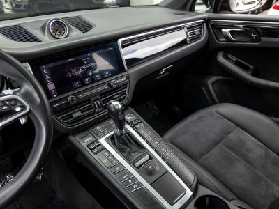 2021 Porsche Macan Macan S