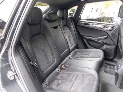2021 Porsche Macan Macan S
