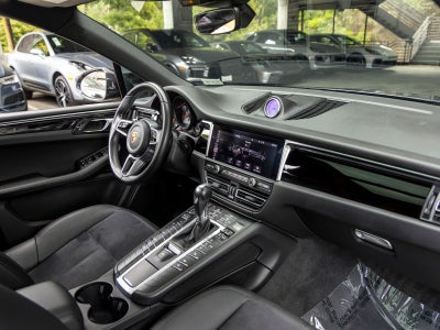 2021 Porsche Macan Macan S