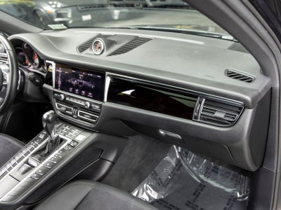 2021 Porsche Macan Macan S