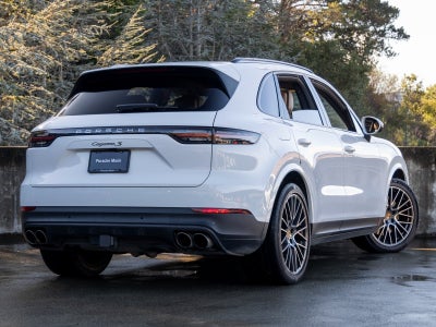 2023 Porsche Cayenne Cayenne S (MY23)