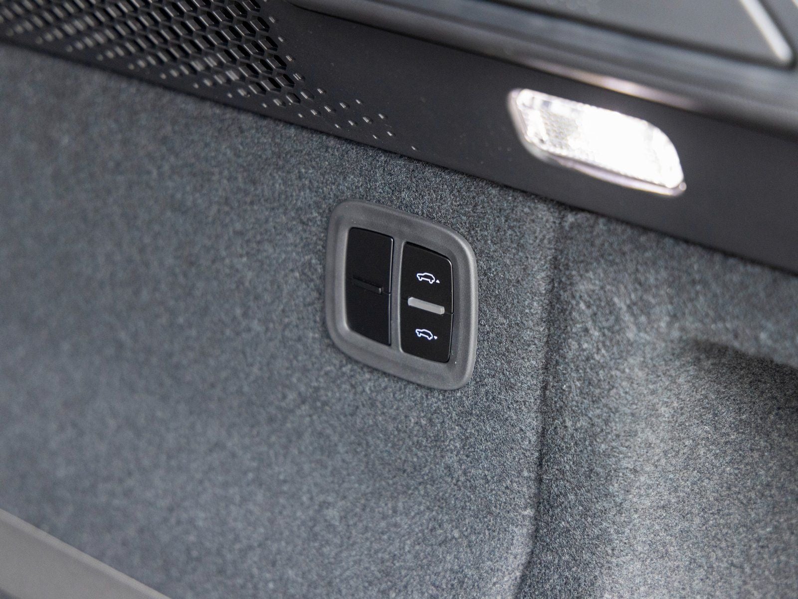 2026 Porsche Macan Macan 4S Electric