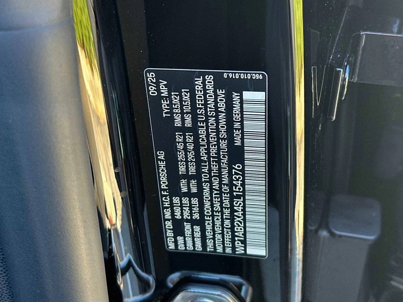 2025 Porsche Macan Macan 4S Electric