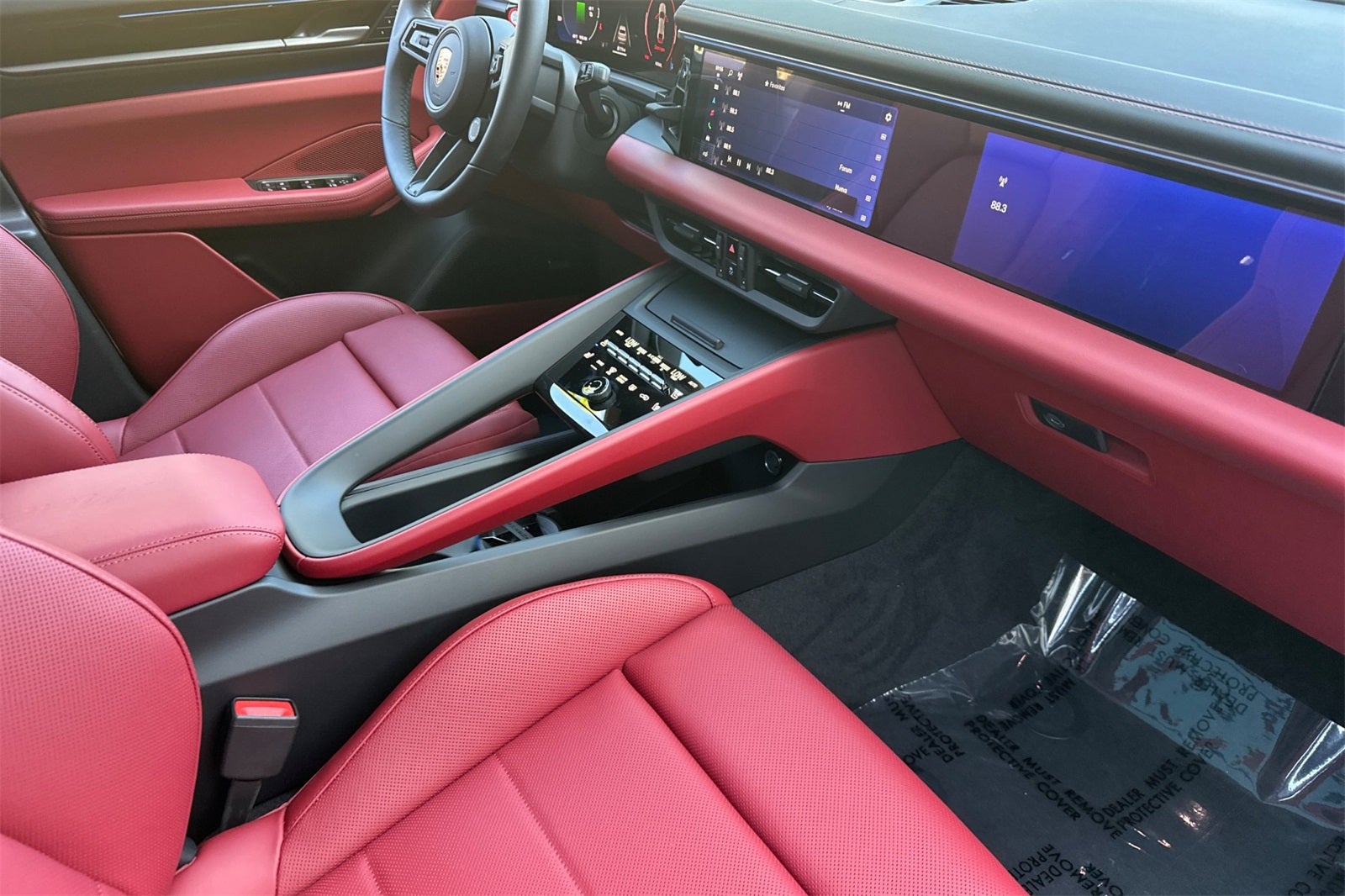 2025 Porsche Macan Macan 4S Electric