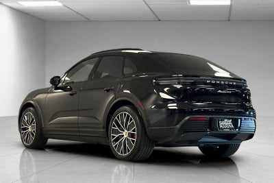 2025 Porsche Macan Macan 4S Electric