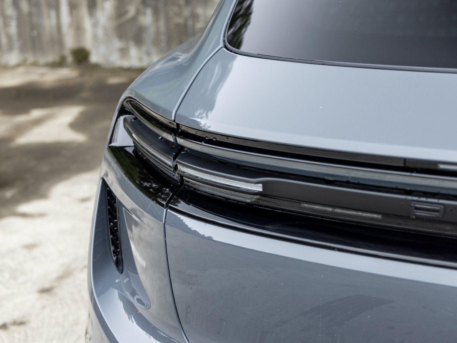 2025 Porsche Macan Macan Turbo Electric