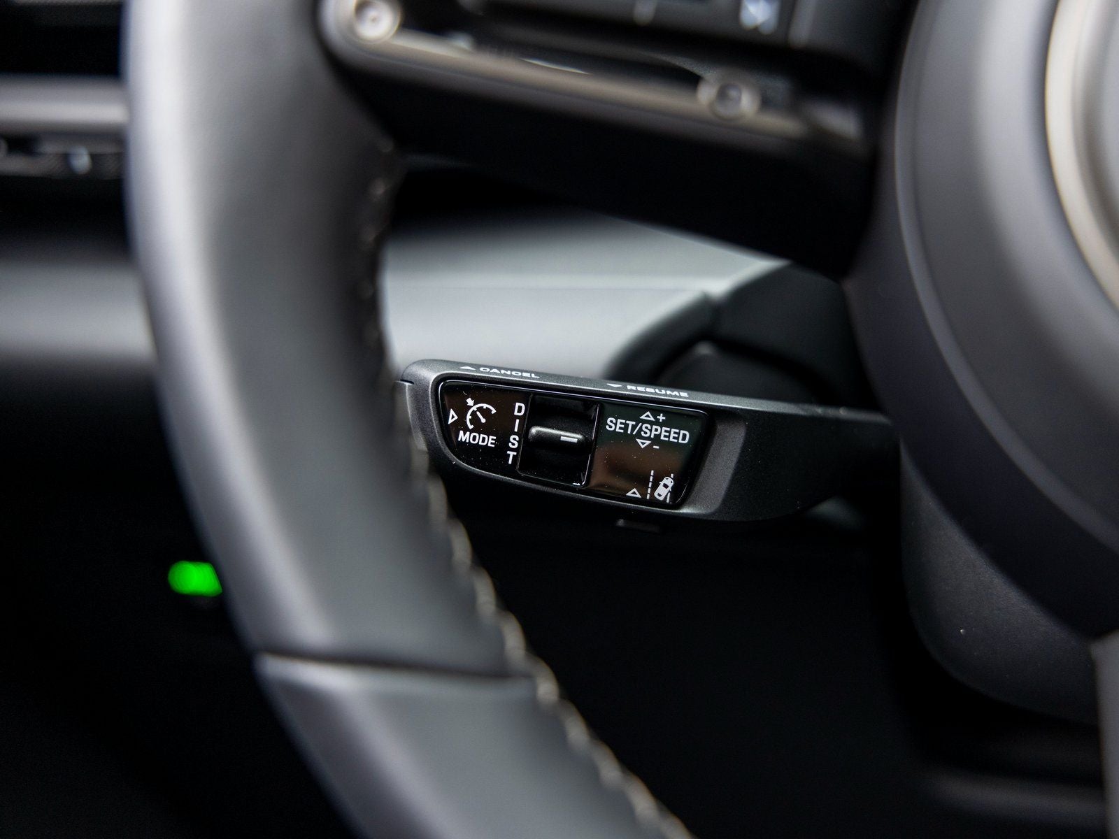 2025 Porsche Macan Macan Turbo Electric