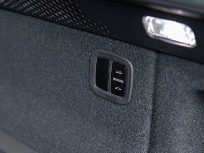 2025 Porsche Macan Macan Turbo Electric