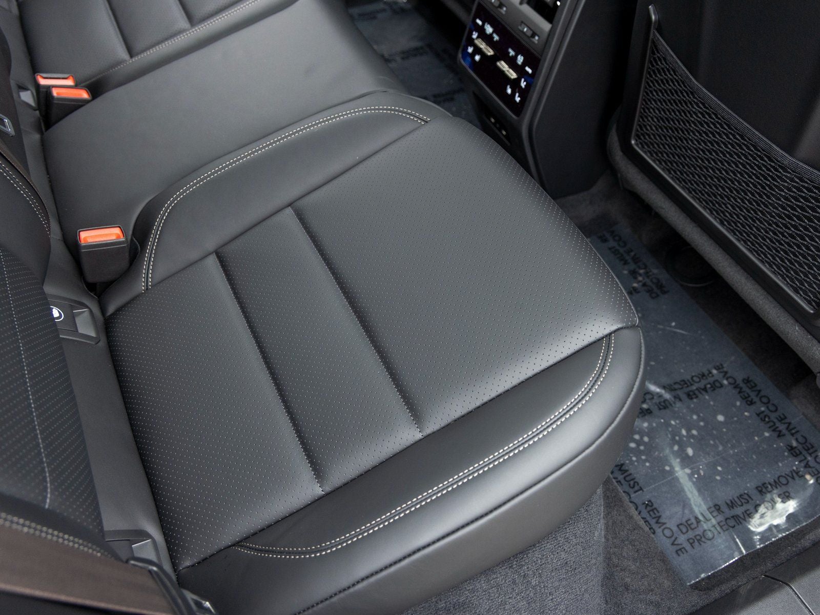 2025 Porsche Macan Macan Turbo Electric