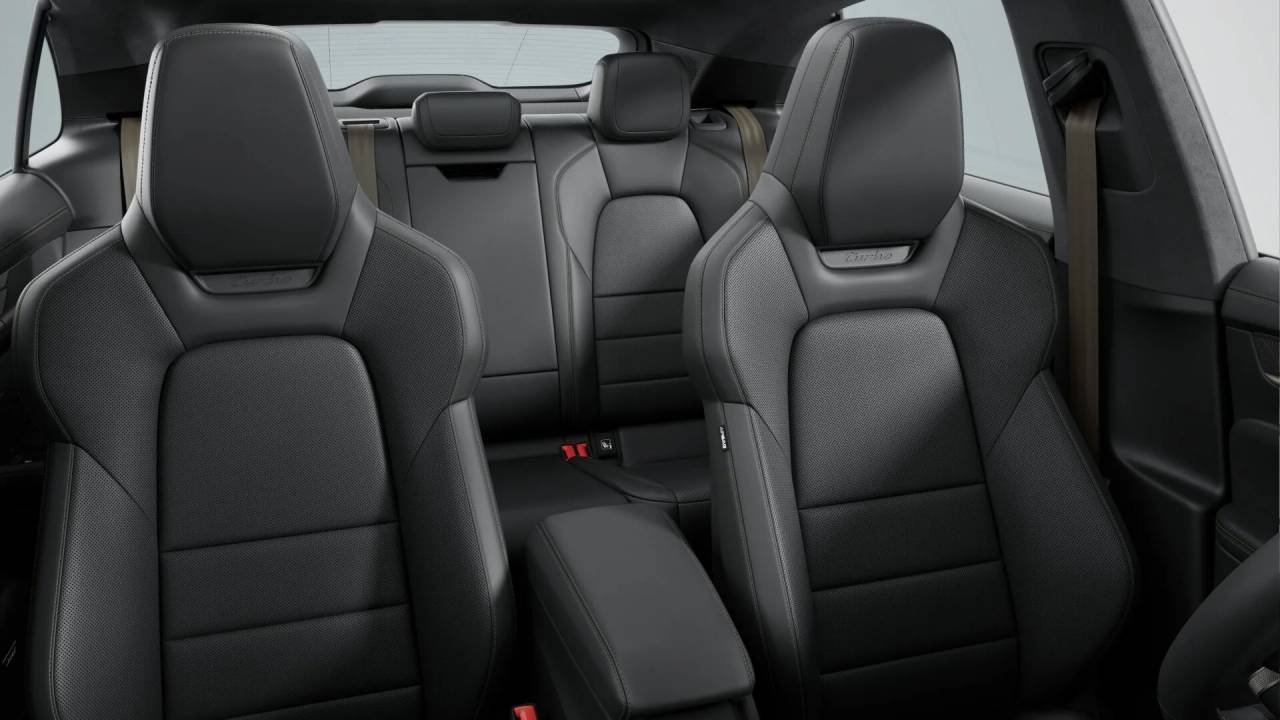 2025 Porsche Macan Macan Turbo Electric