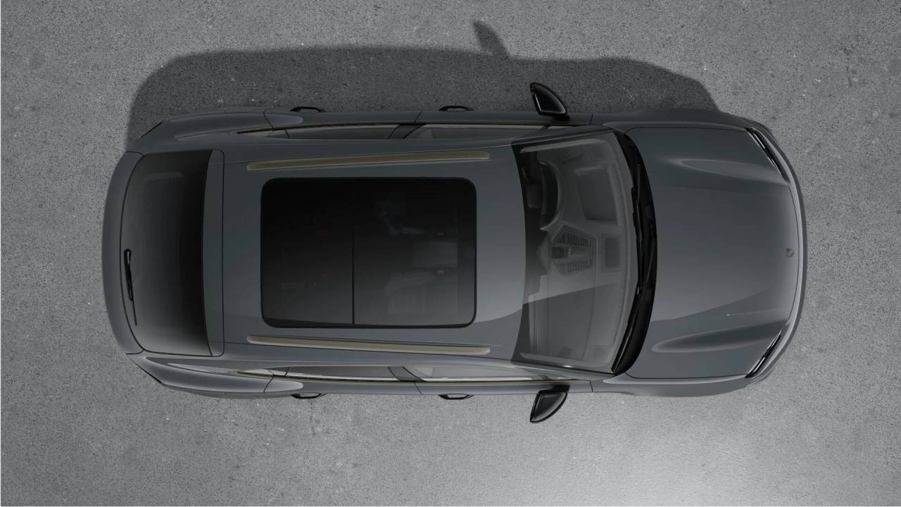 2025 Porsche Macan Macan Turbo Electric