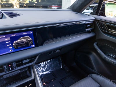 2026 Porsche Macan Turbo Electric