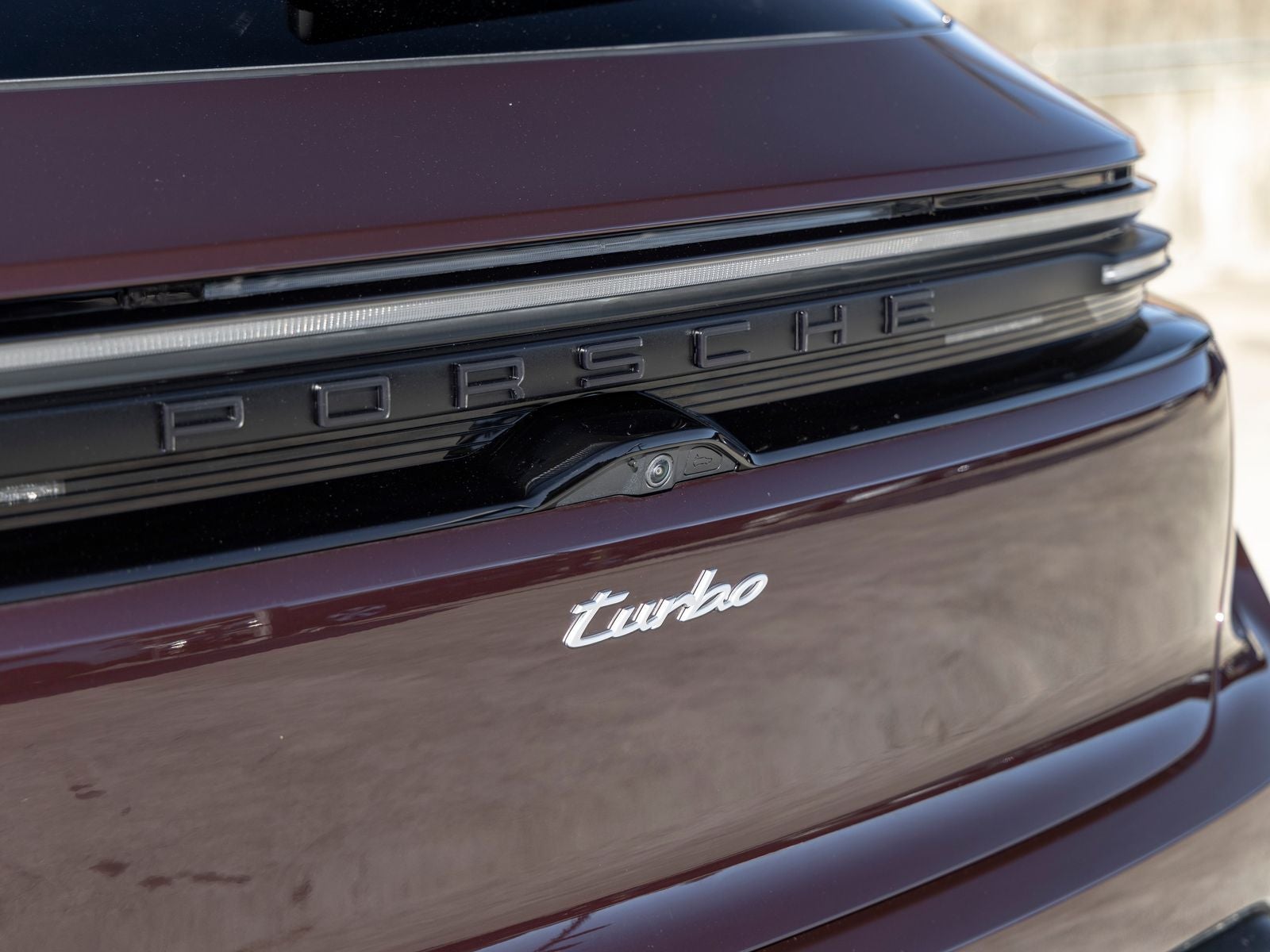 2024 Porsche Macan Turbo Electric