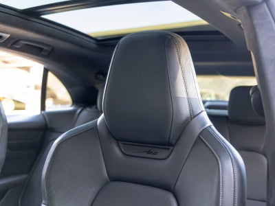 2024 Porsche Macan Turbo Electric