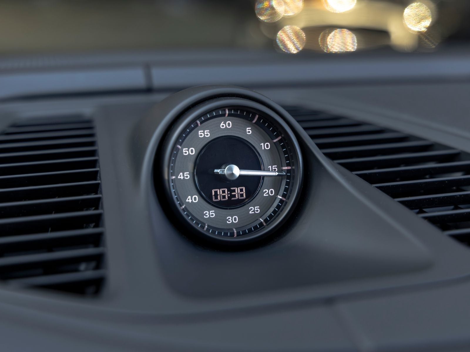 2024 Porsche Macan Turbo Electric