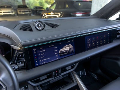 2024 Porsche Macan Turbo Electric