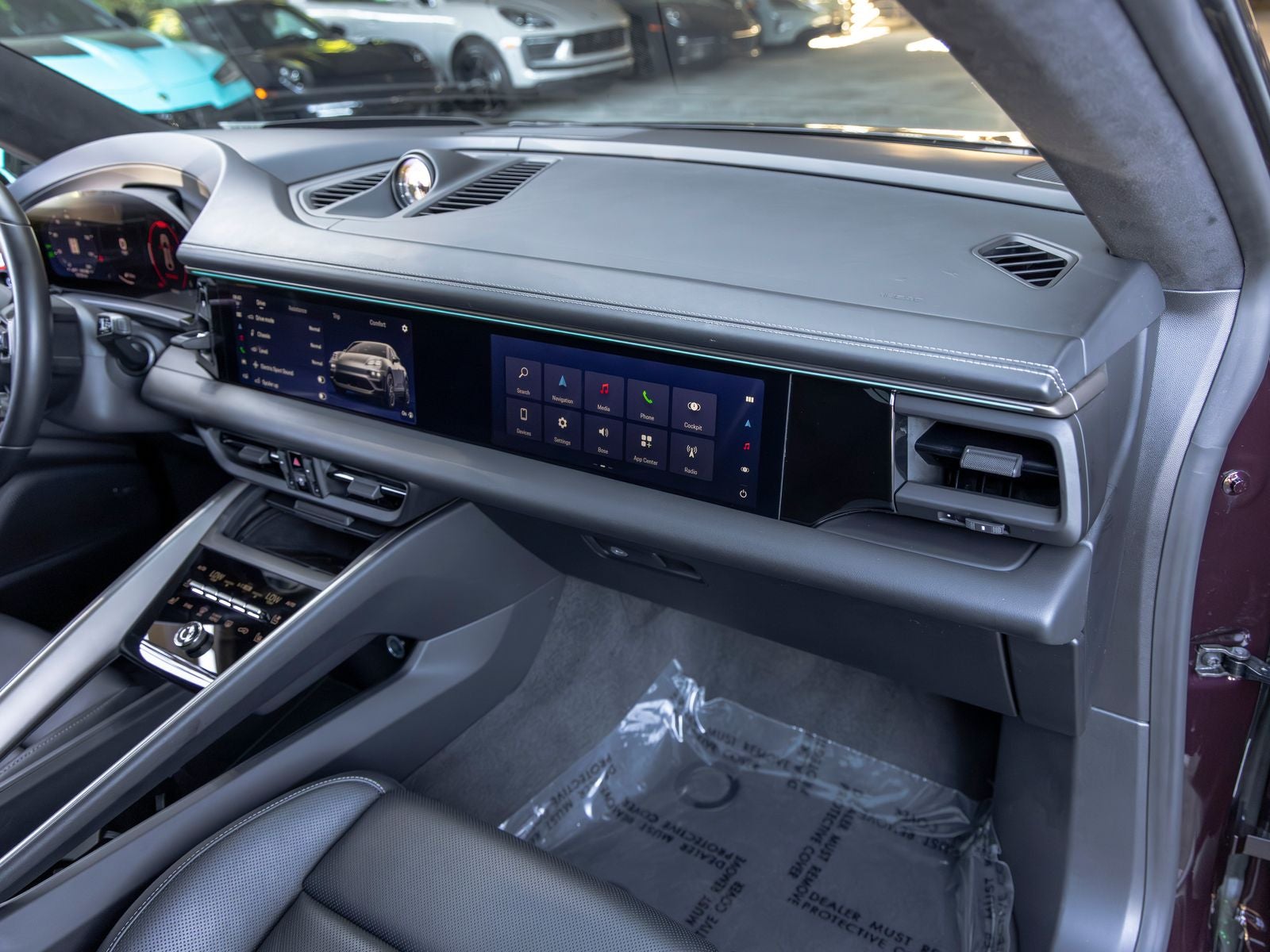 2024 Porsche Macan Turbo Electric