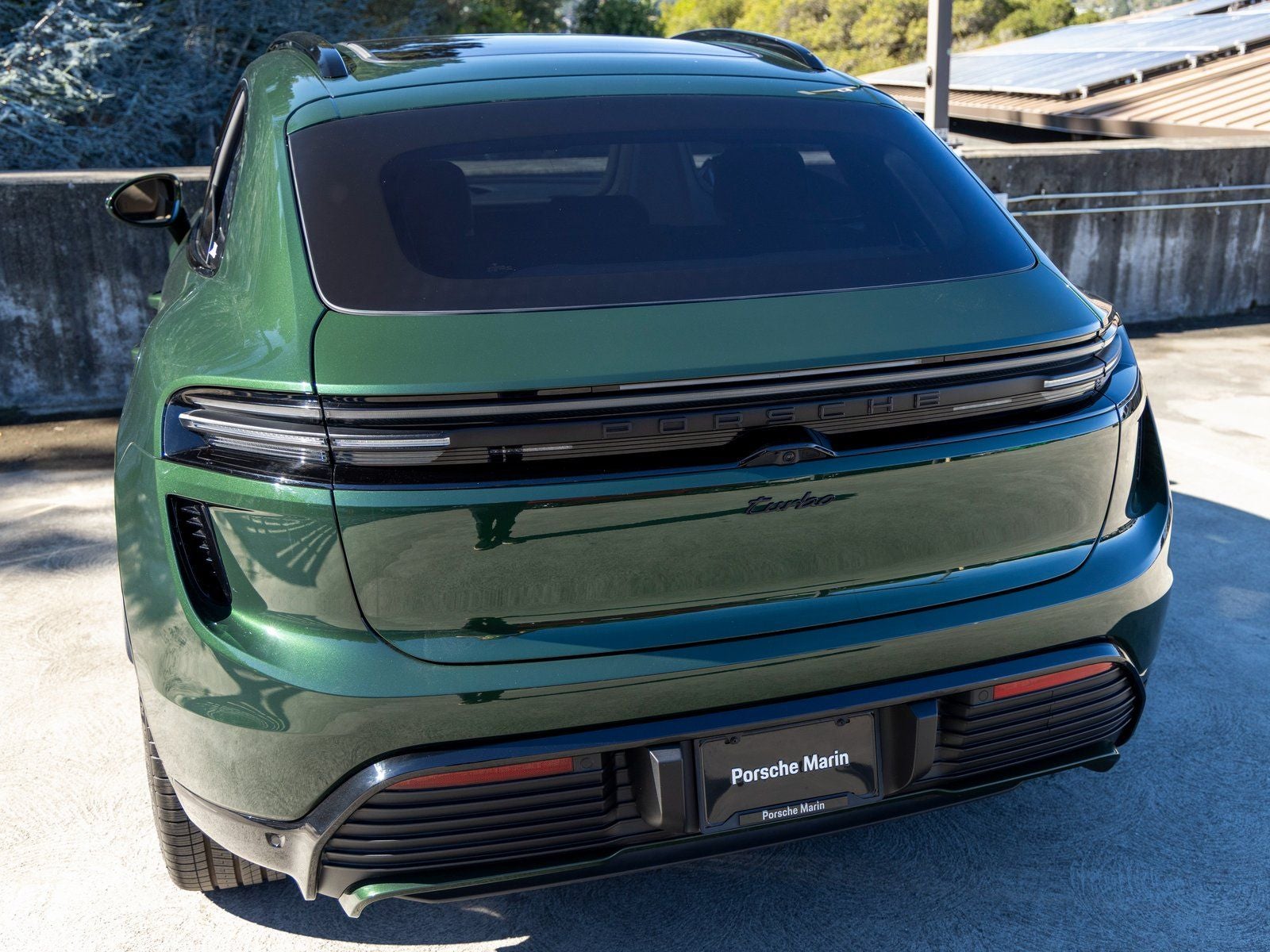 2024 Porsche Macan Macan Turbo Electric