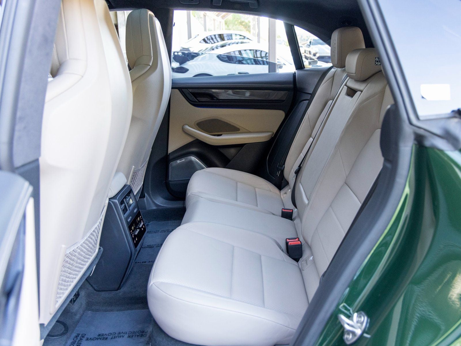 2024 Porsche Macan Macan Turbo Electric