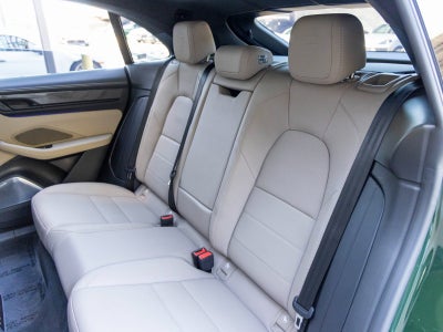 2024 Porsche Macan Macan Turbo Electric