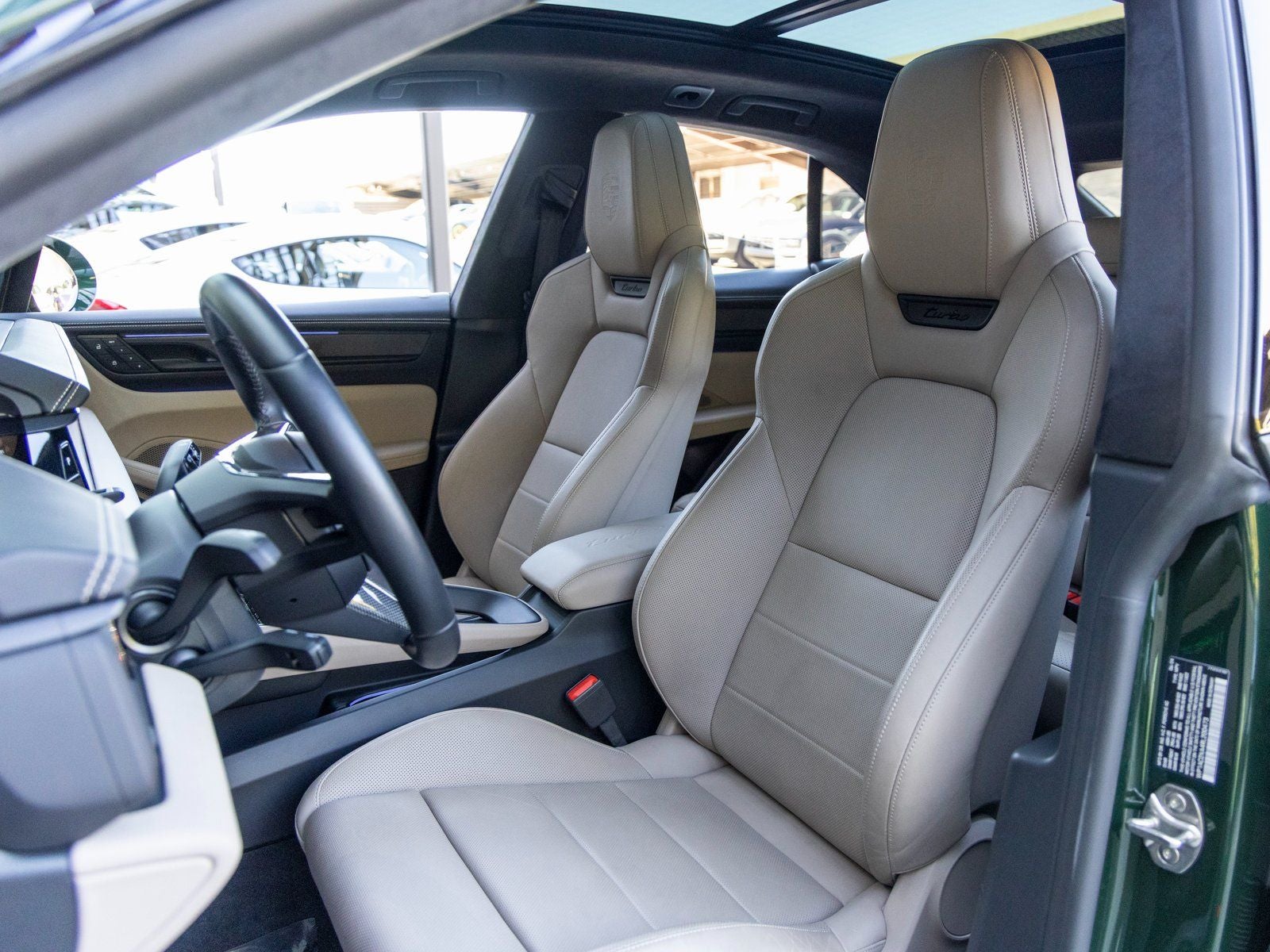 2024 Porsche Macan Macan Turbo Electric