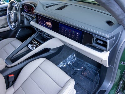 2024 Porsche Macan Macan Turbo Electric