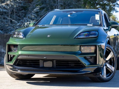2024 Porsche Macan Macan Turbo Electric