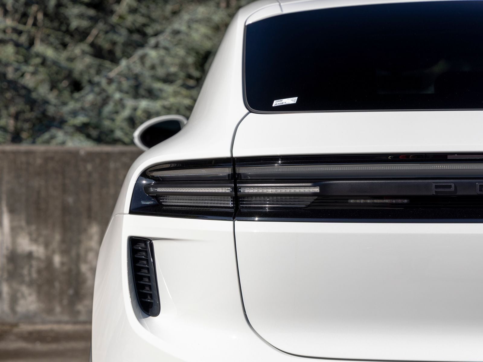 2025 Porsche Macan Turbo Electric