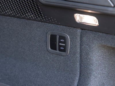 2025 Porsche Macan Turbo Electric