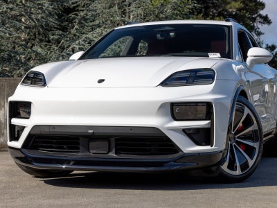 2025 Porsche Macan Turbo Electric