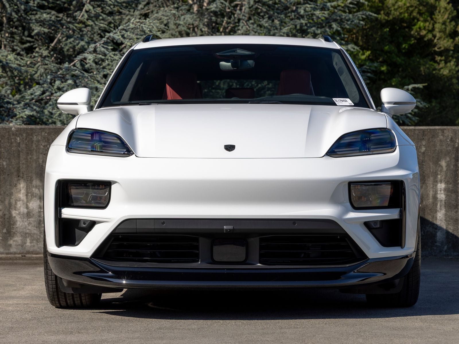 2025 Porsche Macan Turbo Electric