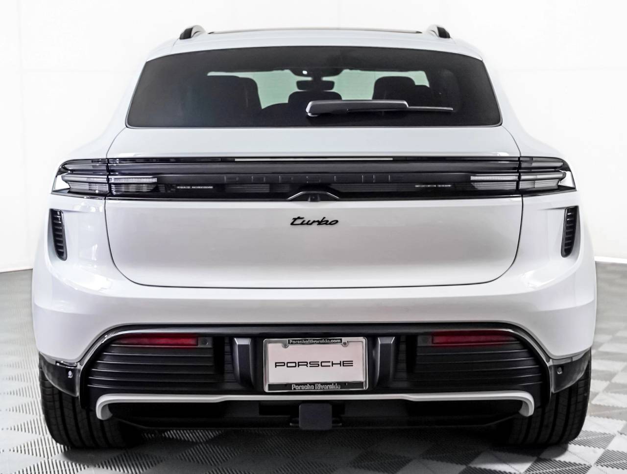 2025 Porsche Macan Turbo Electric