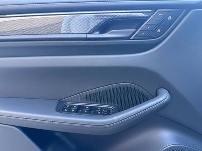 2026 Porsche Macan Turbo Electric