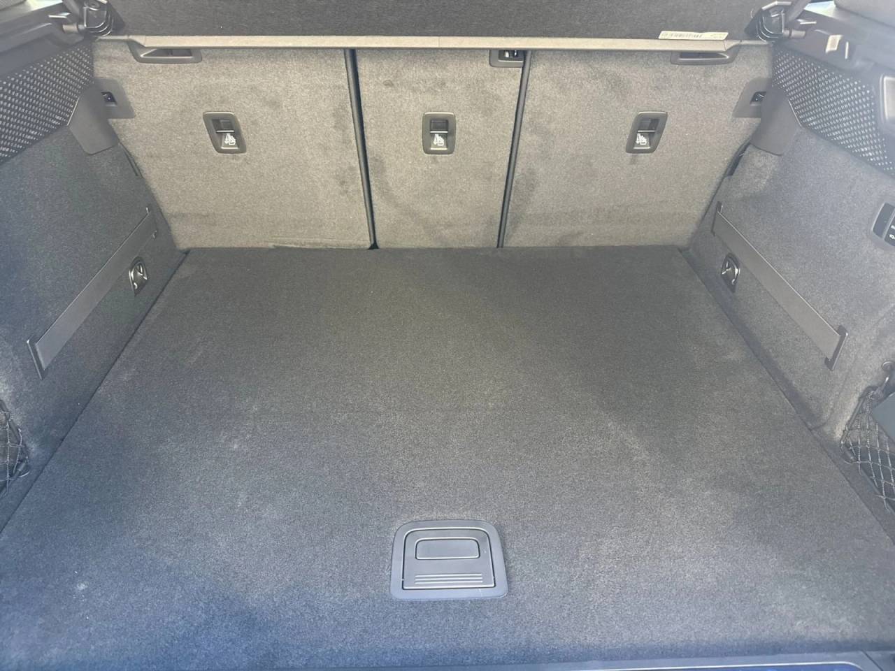 2026 Porsche Macan Turbo Electric