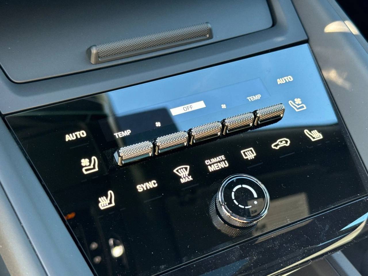 2026 Porsche Macan Turbo Electric