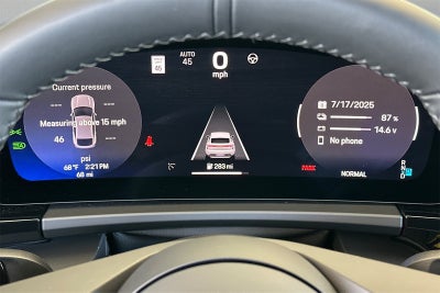 2025 Porsche Macan Macan Turbo Electric