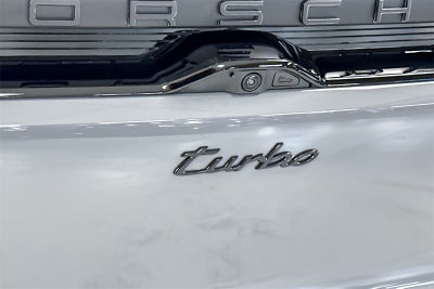 2025 Porsche Macan Macan Turbo Electric