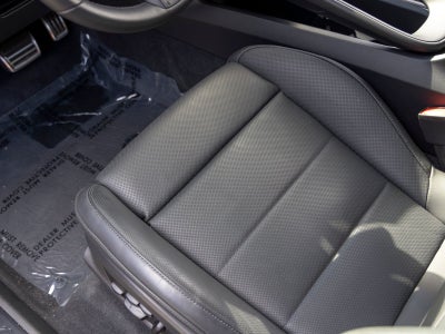 2025 Porsche Macan Turbo Electric