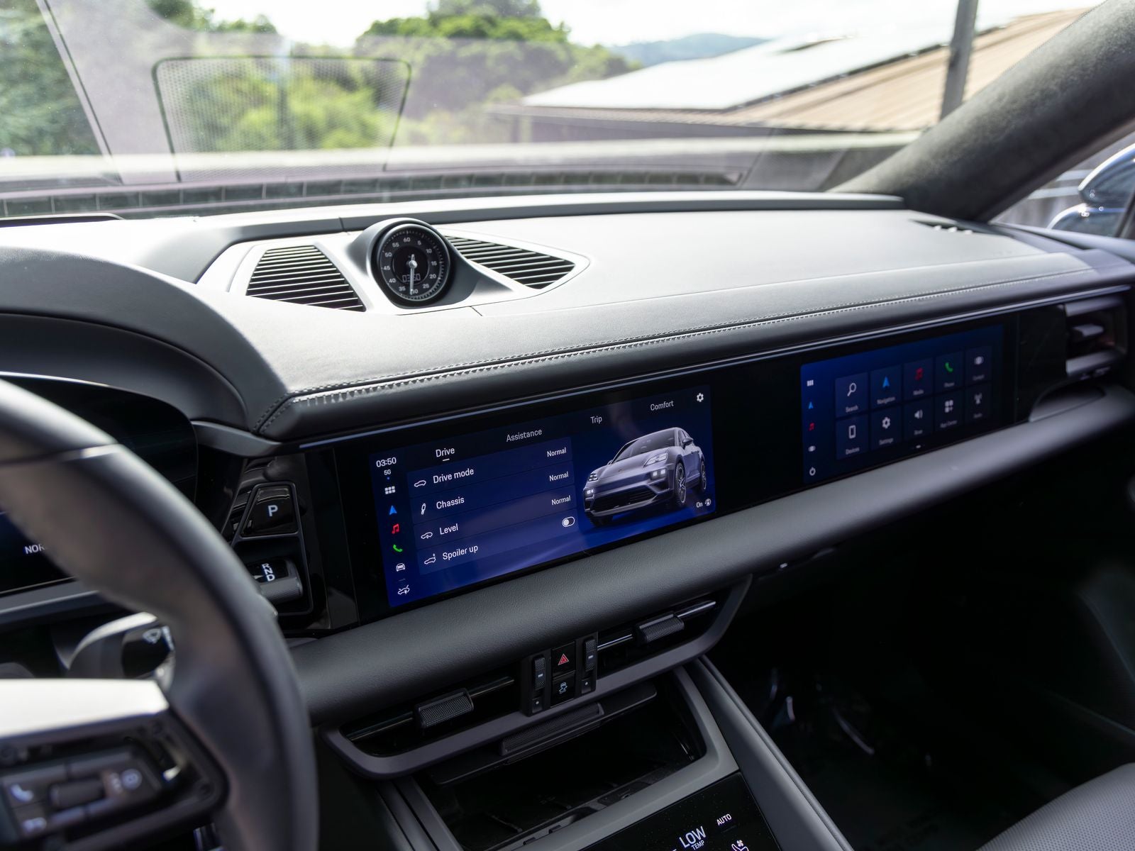 2025 Porsche Macan Turbo Electric