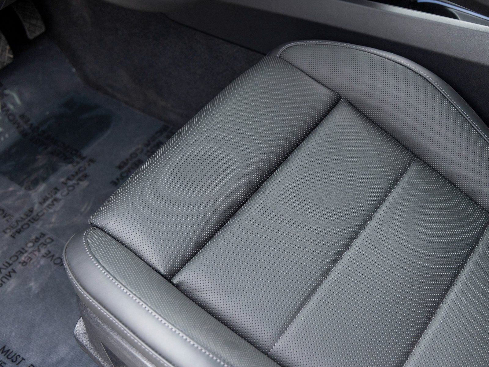 2025 Porsche Macan Macan Electric