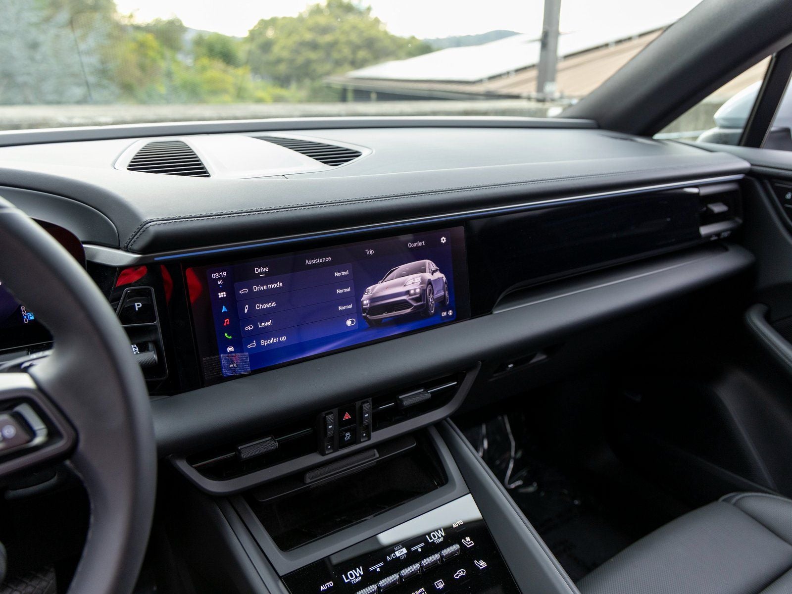 2025 Porsche Macan Macan Electric