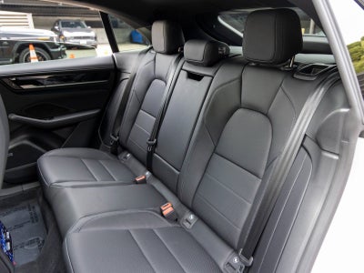 2025 Porsche Macan Macan Electric