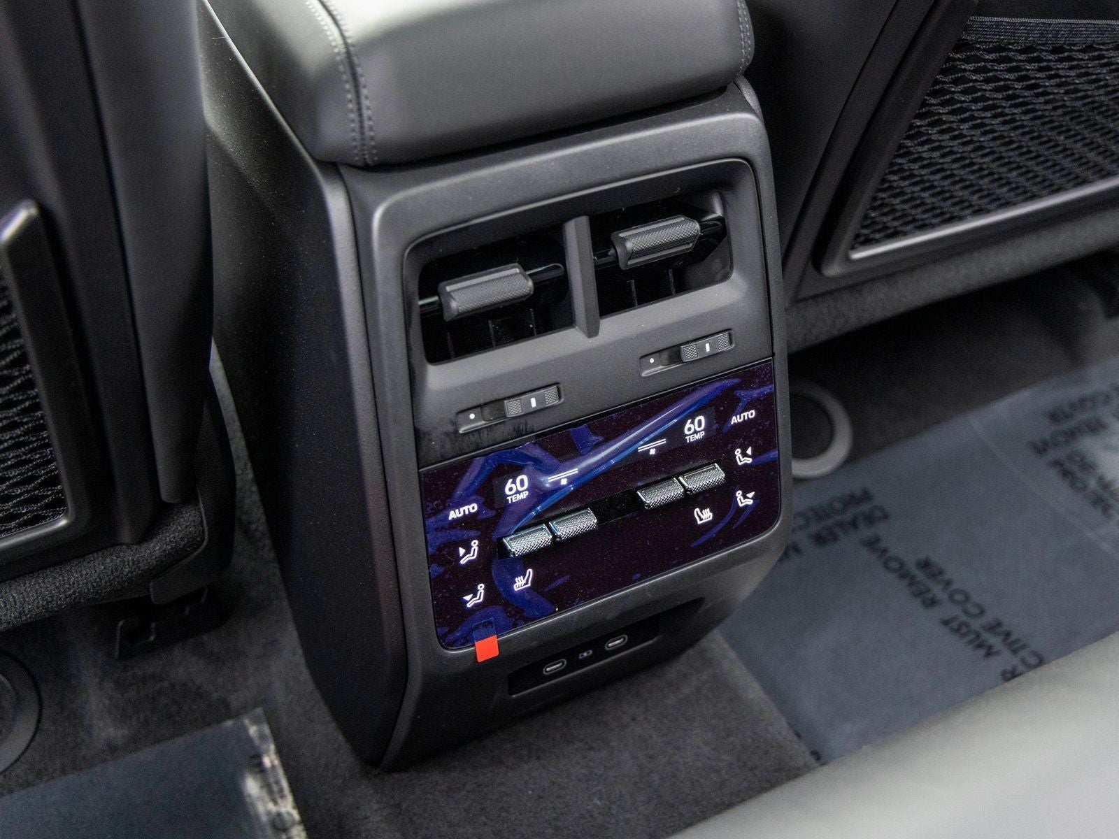 2025 Porsche Macan Macan Electric