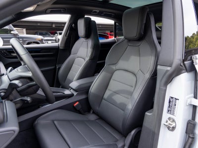 2025 Porsche Macan Macan Electric