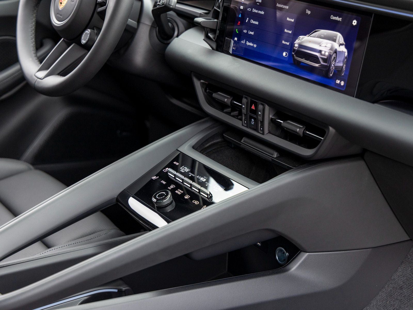 2025 Porsche Macan Macan Electric