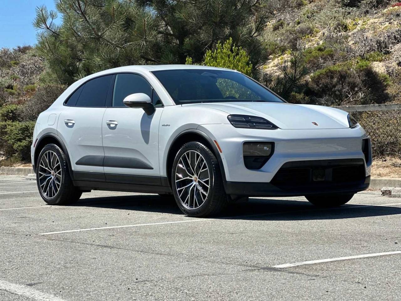 2025 Porsche Macan Macan Electric