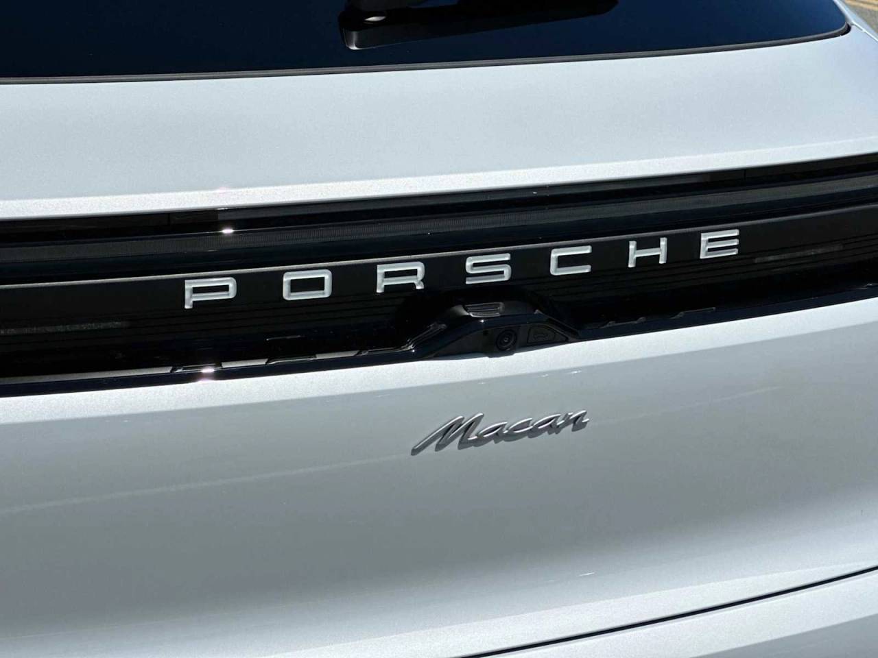 2025 Porsche Macan Macan Electric
