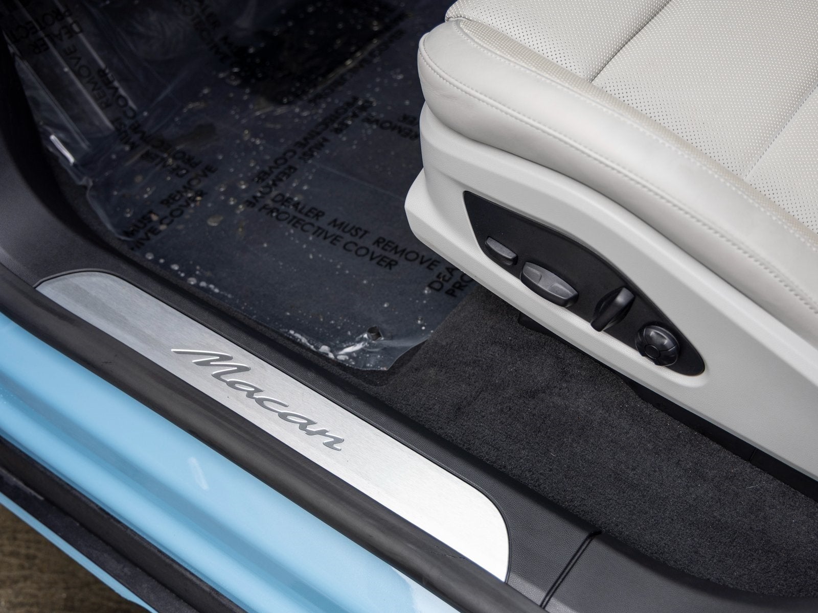 2025 Porsche Macan Macan Electric